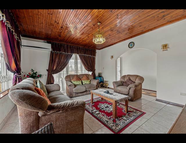 3 BEDROOM HOUSE FOR SALE IN TINLEY MANOR